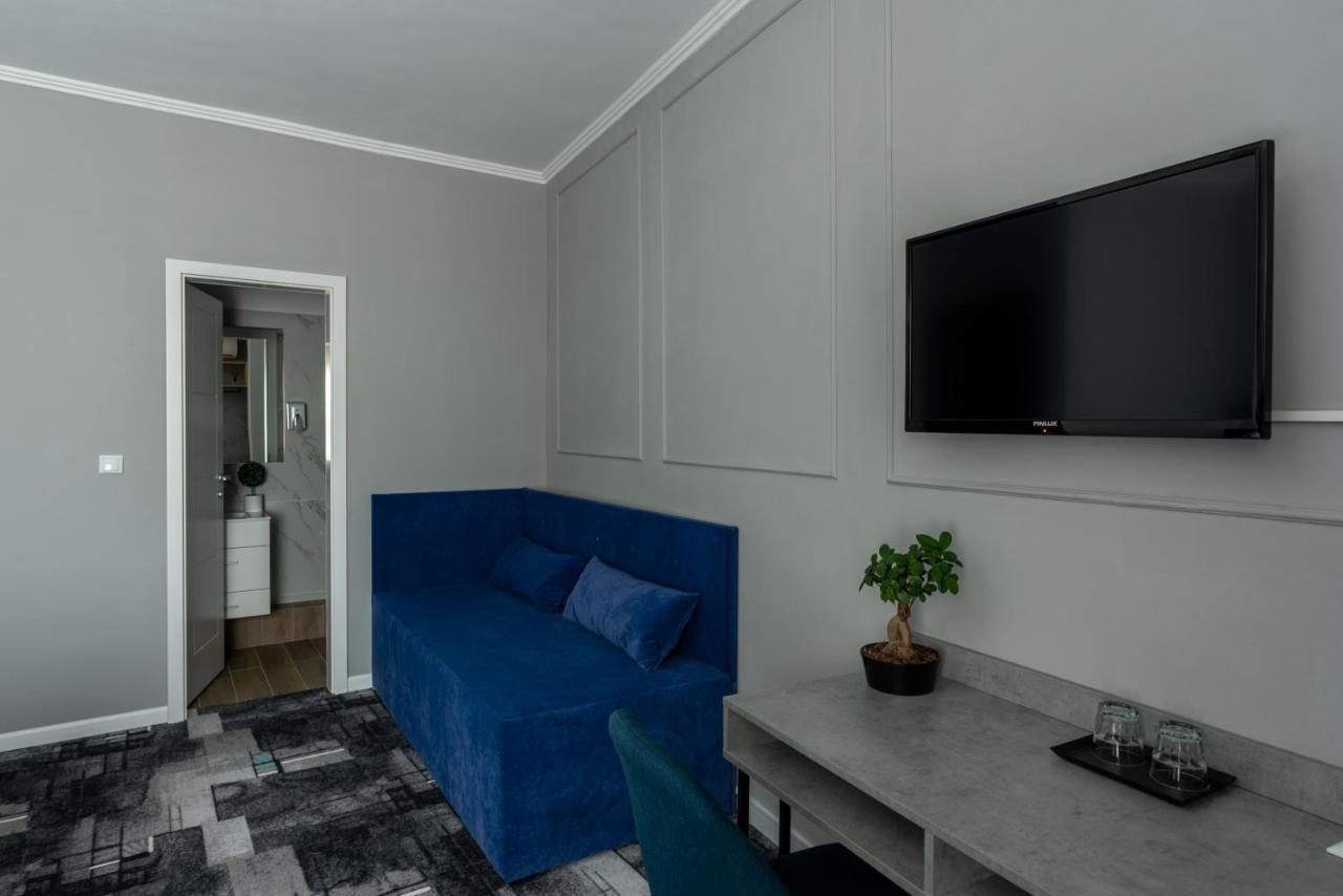 Hotel Paso Kluż-Napoka Zewnętrze zdjęcie