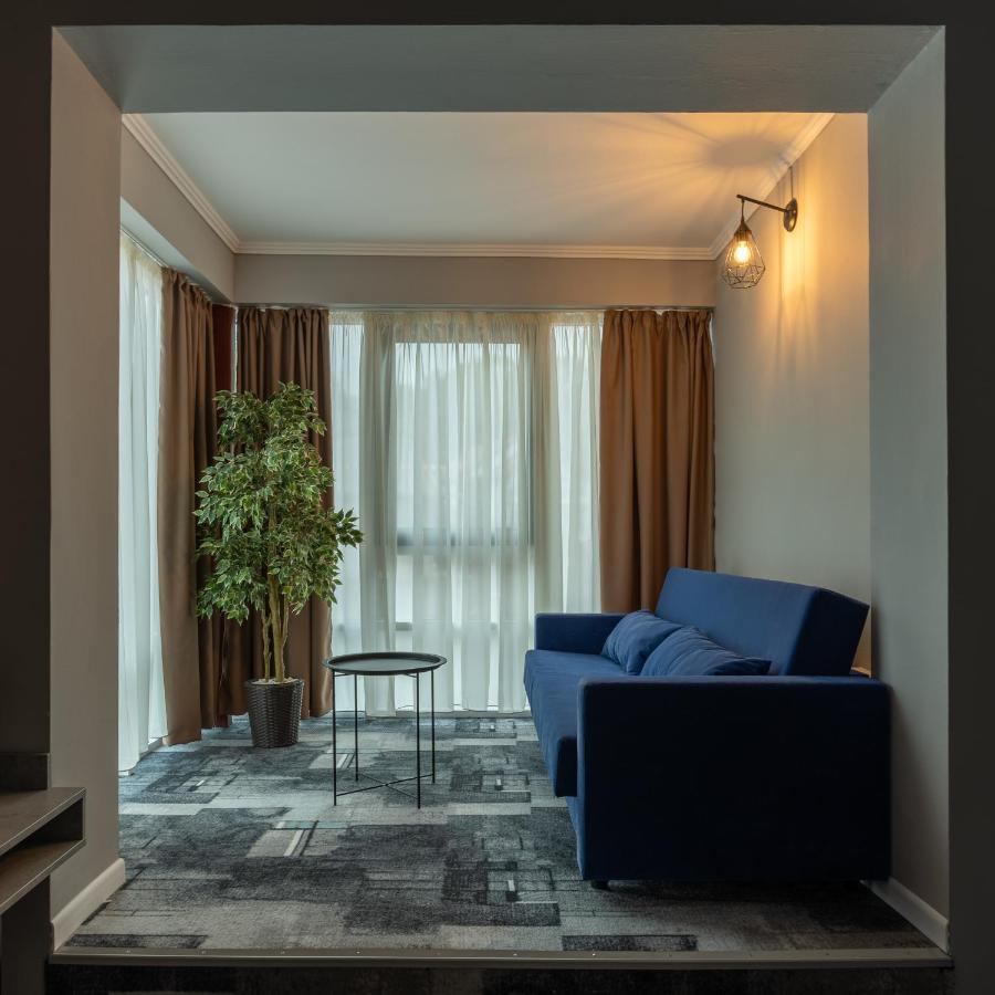 Hotel Paso Kluż-Napoka Zewnętrze zdjęcie