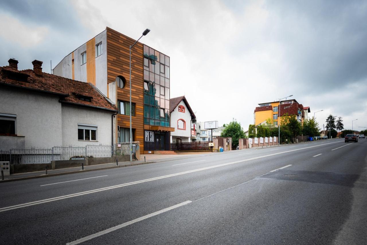 Hotel Paso Kluż-Napoka Zewnętrze zdjęcie